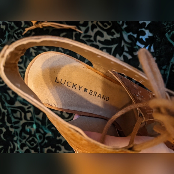 Lucky brand strappy leather heels - Picture 5 of 7
